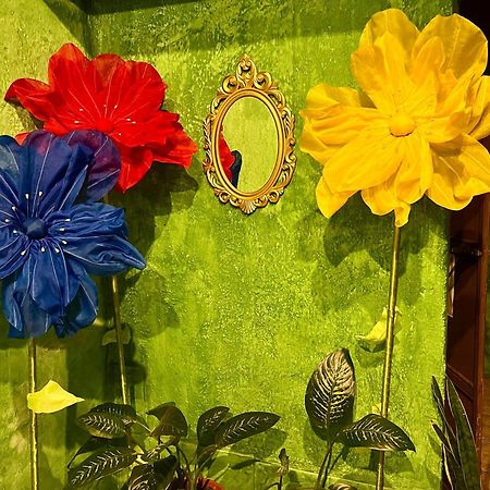 Wonderland Hostel Antigua Ngoại thất bức ảnh