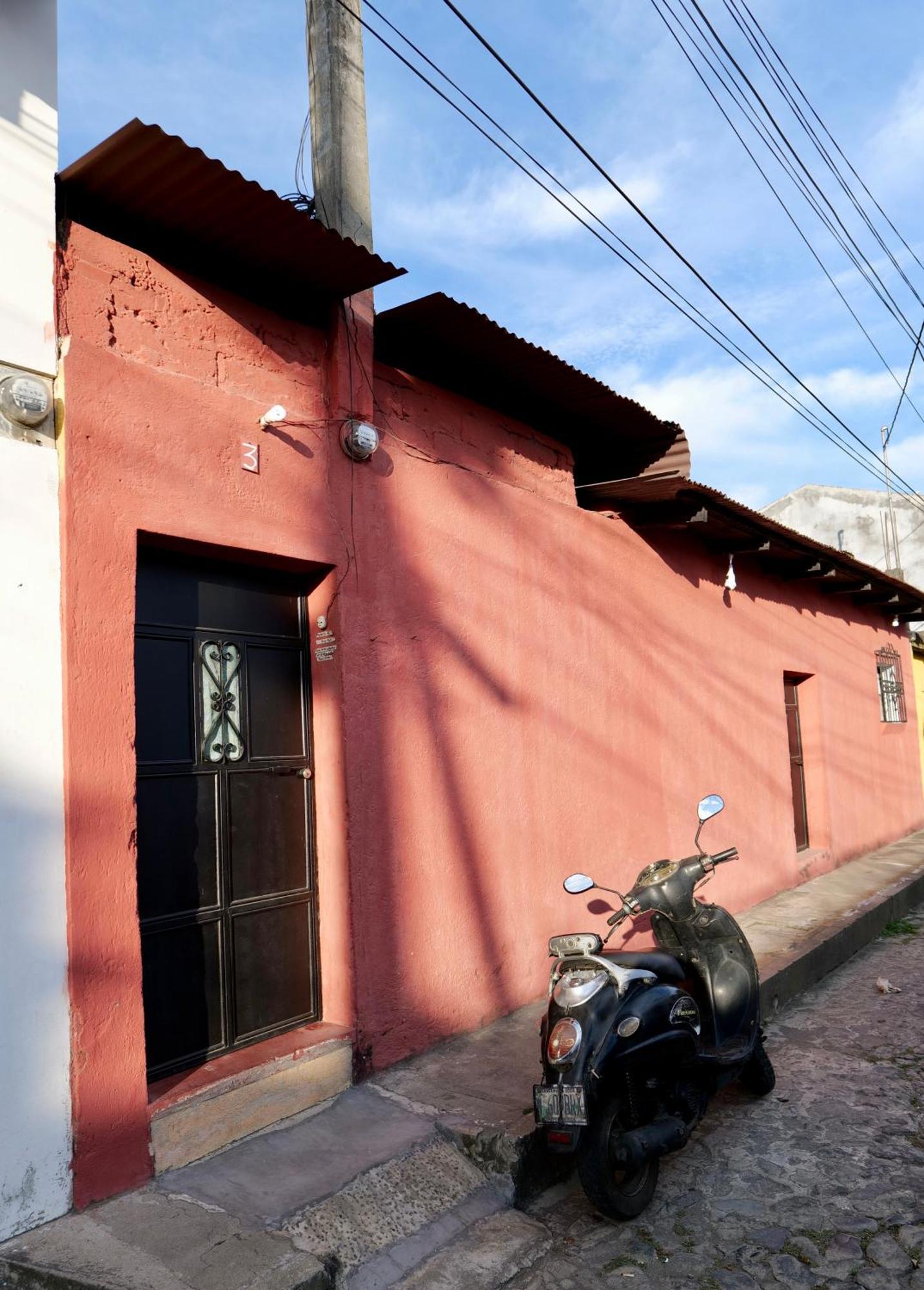 Wonderland Hostel Antigua Ngoại thất bức ảnh
