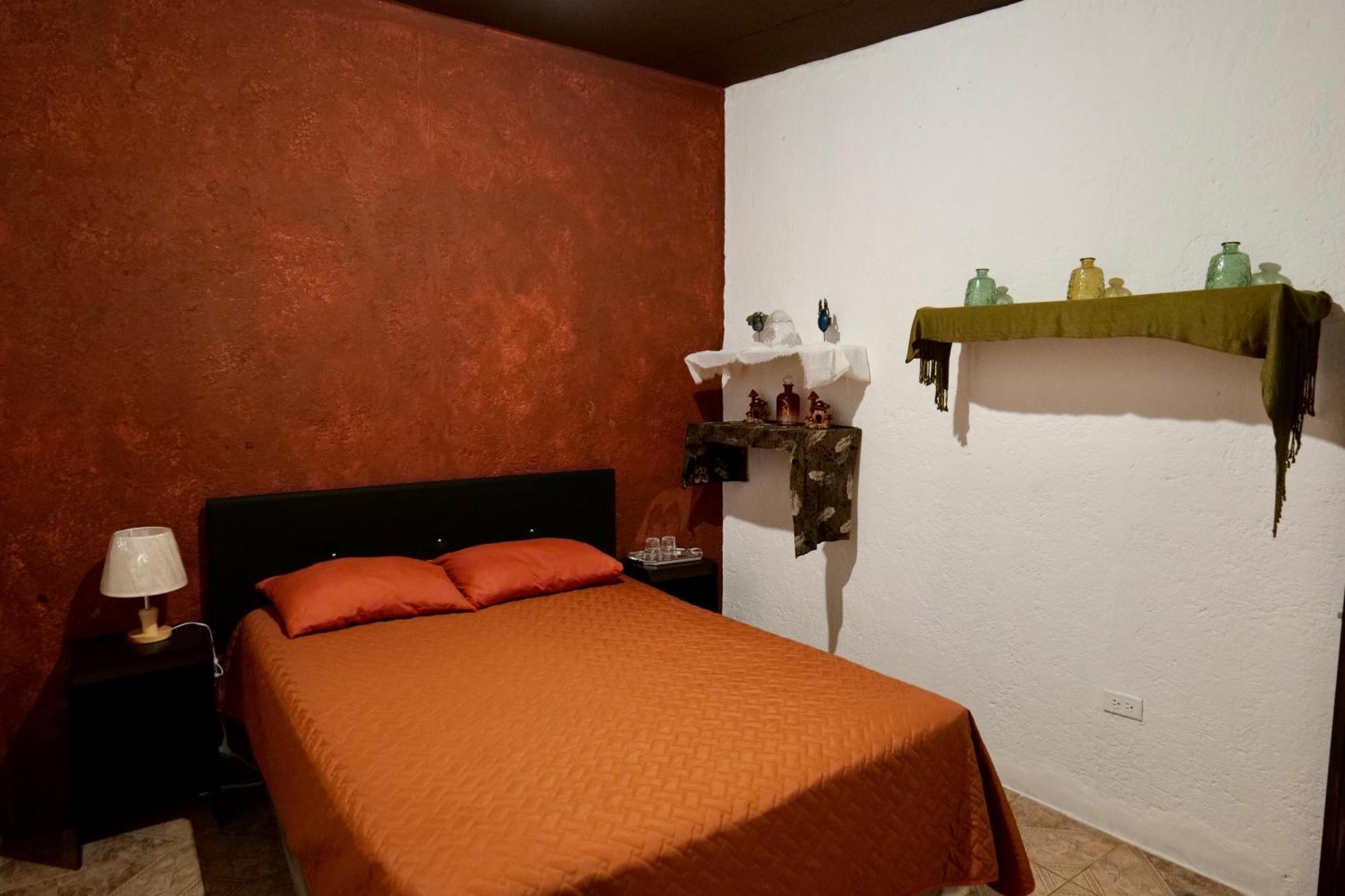 Wonderland Hostel Antigua Ngoại thất bức ảnh